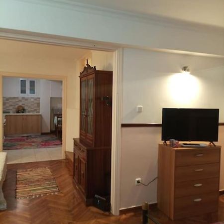 Romantic Apartment Ideal For Women! เอเธนส์ ภายนอก รูปภาพ