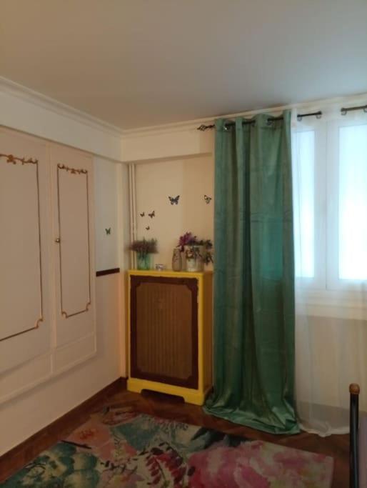 Romantic Apartment Ideal For Women! เอเธนส์ ภายนอก รูปภาพ